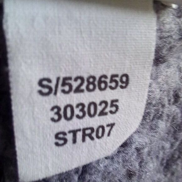 Old Navy Chunky Knit Grandpa Cardigan-Lambs Wool Blend-Belted-Button Front - Picture 10 of 10